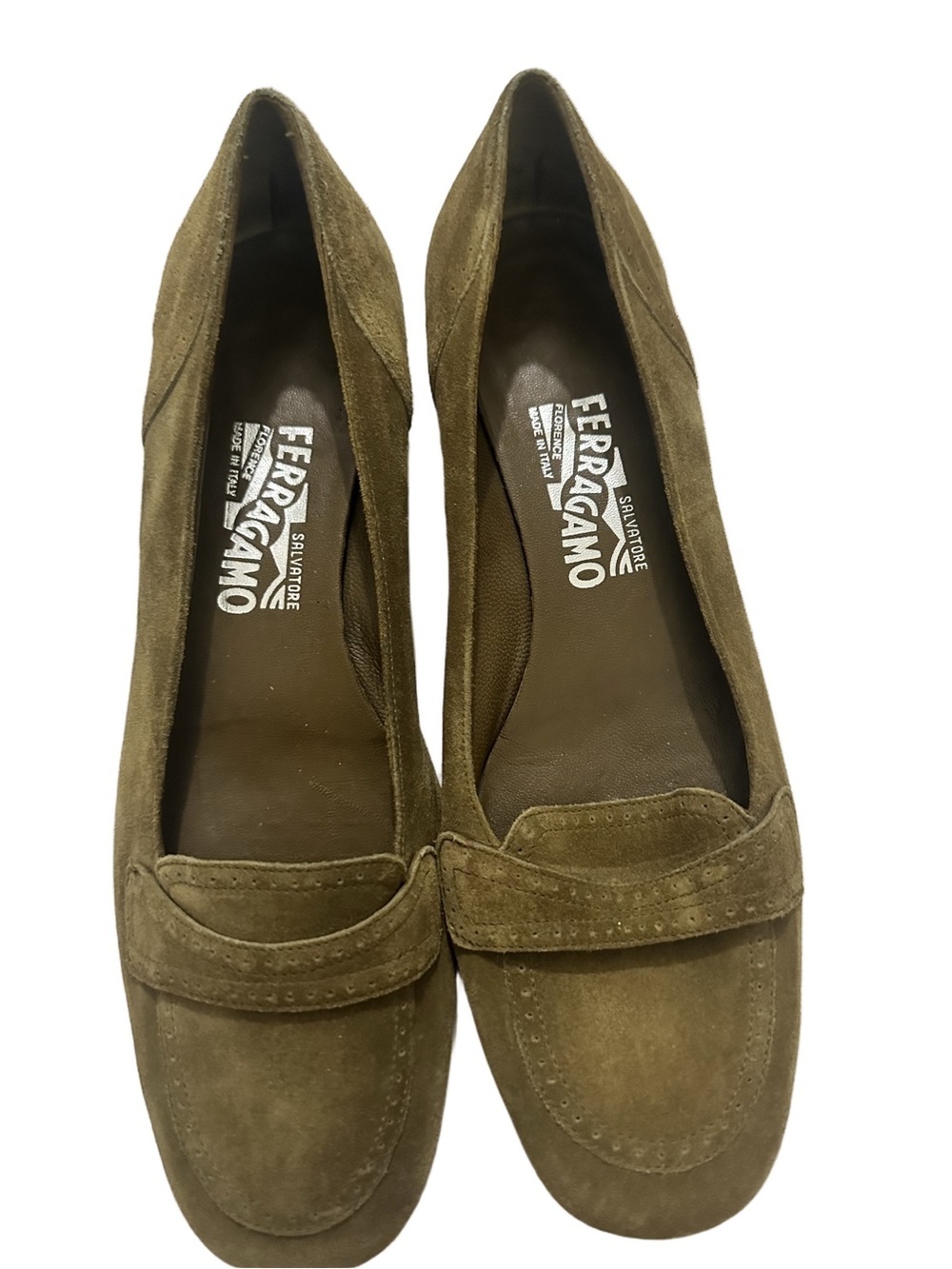Salvatore Ferragamo Vintage Olive Green Suede Heel Loafers Size 8 Casual Cozy